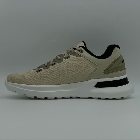 Vince Camuto Eamon Oyster Grey Lace-Up Sneaker - Picture 6 of 16